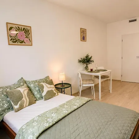 Aura Center Appartement